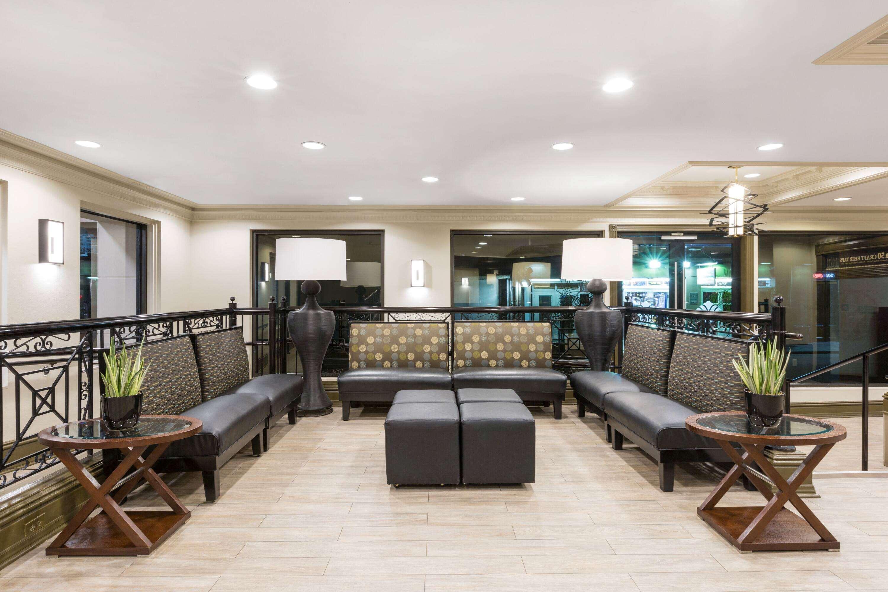 Wyndham New Orleans French Quarter Hotel Ngoại thất bức ảnh